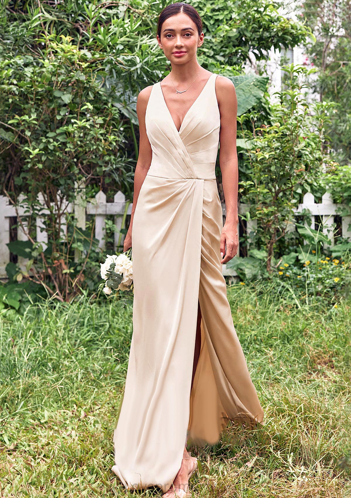 Trumpet/Mermaid V Neck Sleeveless Floor-Length Stretch Satin Bridesmaid Dresses with Pleated Split Paris DYP0025255