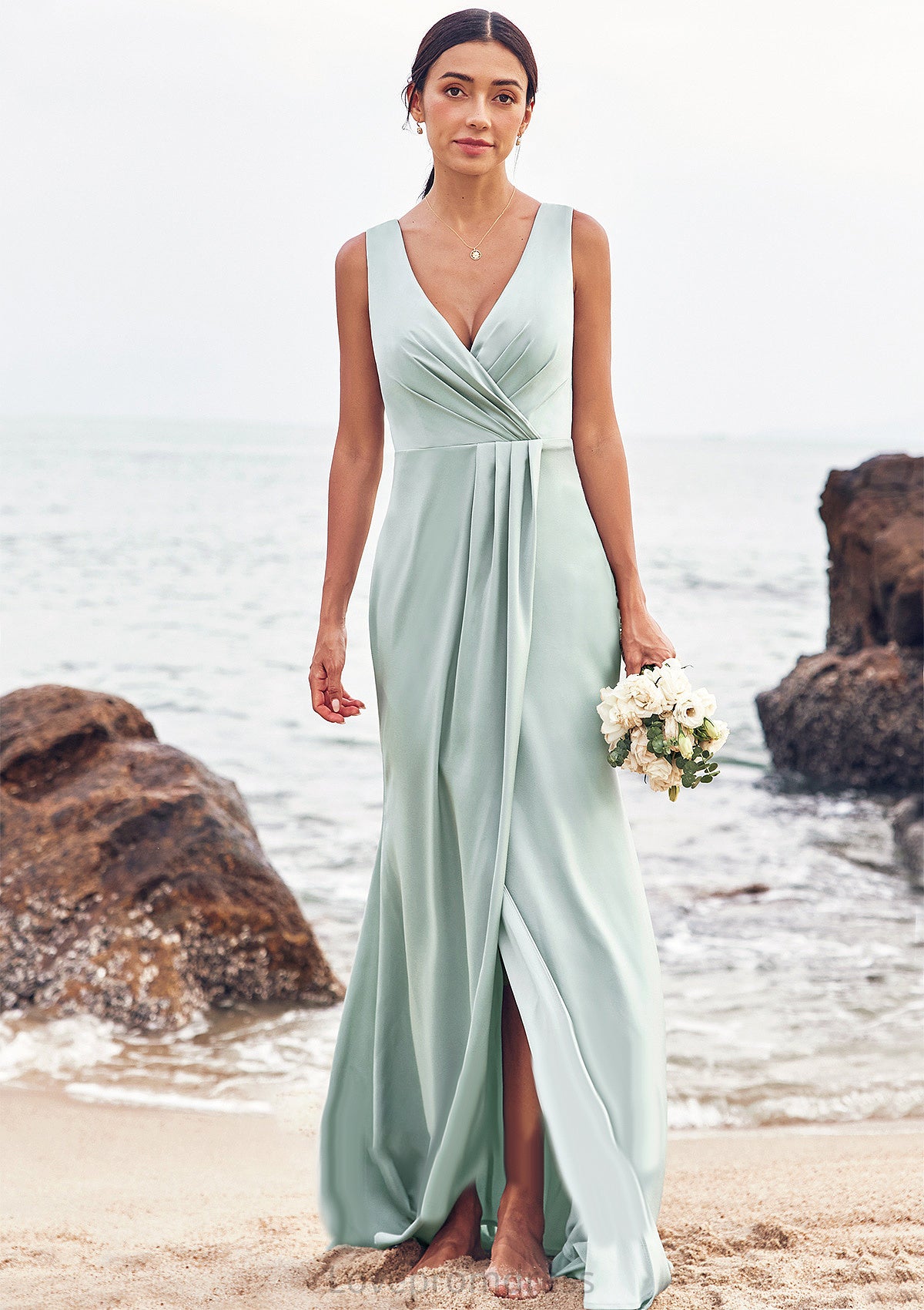 Sheath/Column V Neck Sleeveless Floor-Length Stretch Satin Bridesmaid Dresses with Pleated Split Leila DYP0025279