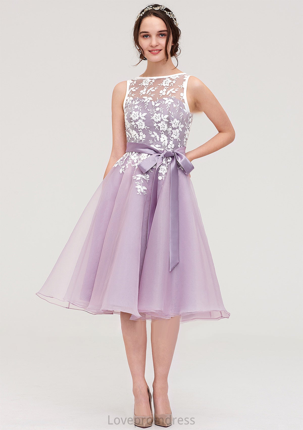 Bateau Sleeveless Organza Knee-Length A-line/Princess Bridesmaid Dresses With Sashes Lace Kristin DYP0025358