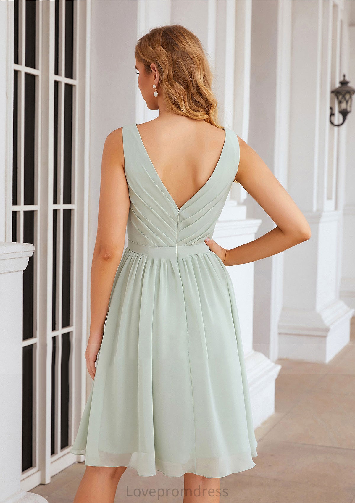 A-line V Neck Sleeveless Chiffon Knee-Length Bridesmaid Dresses With Pleated Waistband Vivienne DYP0025383