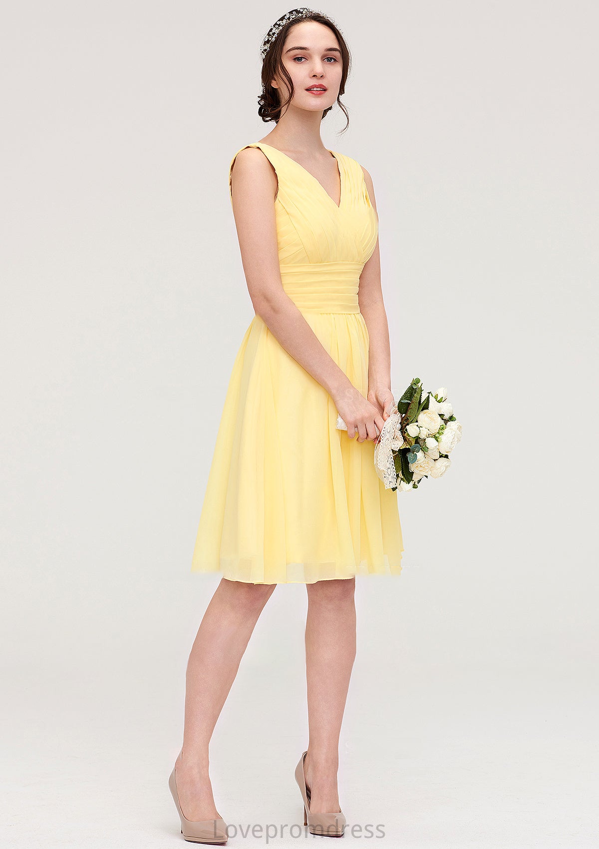 V Neck Sleeveless A-line/Princess Chiffon Knee-Length Bridesmaid Dresses With Pleated Sonia DYP0025414