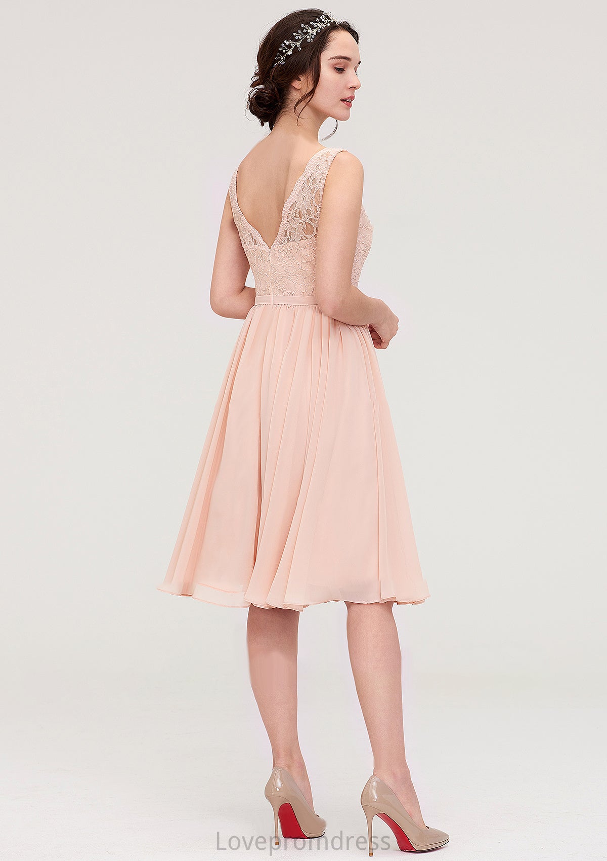 Sleeveless V Neck A-line/Princess Chiffon Knee-Length Bridesmaid Dresses With Lace Quinn DYP0025453