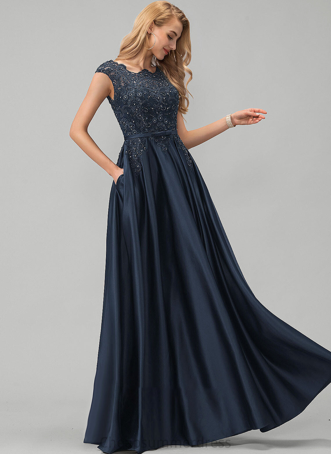 Pockets Ball-Gown/Princess With Scoop Prom Dresses Floor-Length Neck Theresa Bow(s) Lace Sequins Satin Beading